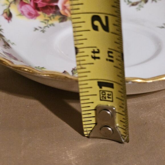 ROYAL ALBERT Bone China England Old Country Rose Teacup + Saucer Dainty Teatime - Picture 4 of 8